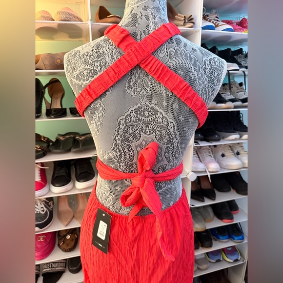 Orange Halter Dress with side cut-outs NWT size Medium - Picture 4 of 6